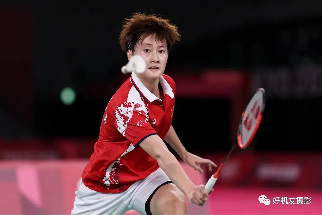 德媒：如果诺伊尔续约留队，拜仁希望明夏2000万欧出售努贝尔